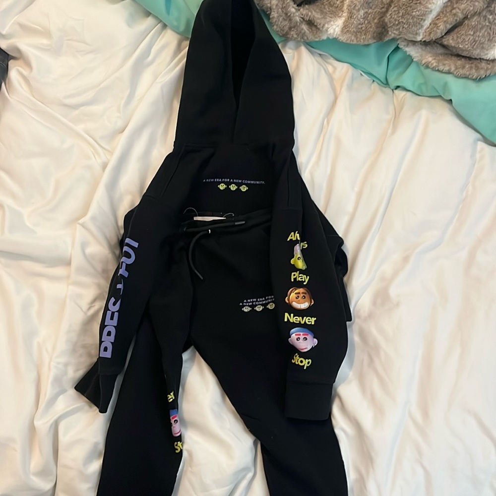 Zara boys size 6 matching sweatsuit